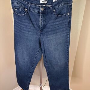 Nine West Women's Blue Capris